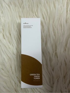 Isntree green tea toner brand new 200 ml